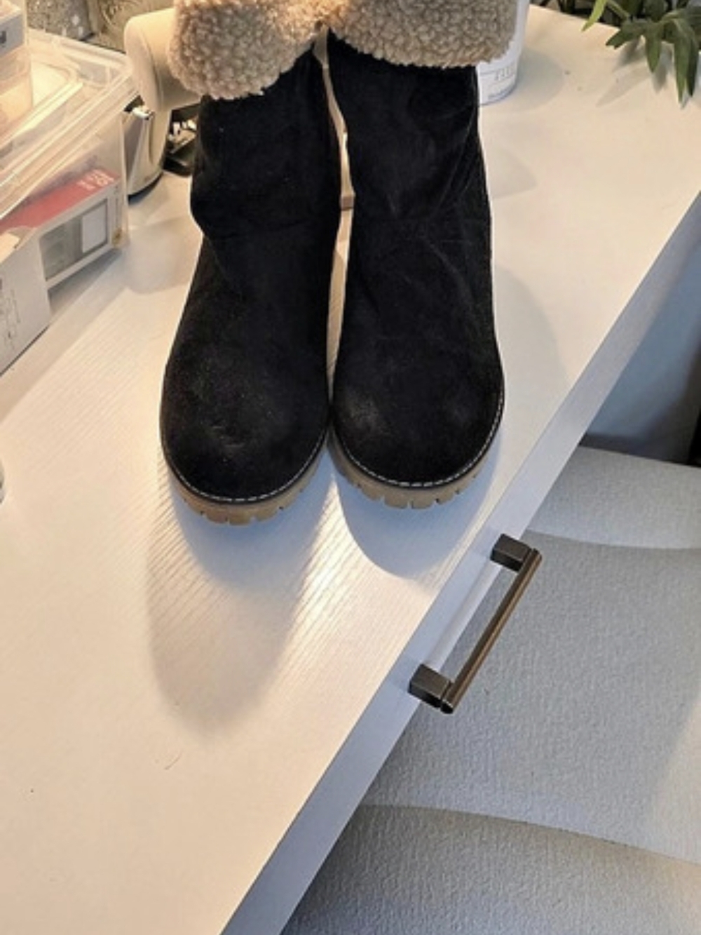 Black Faux-Fur Cuff Winter Boots Like New